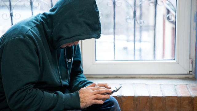 В Калининграде мошенники под видом сотрудников Роскомнадзора выманили у женщины 1,8 млн рублей
