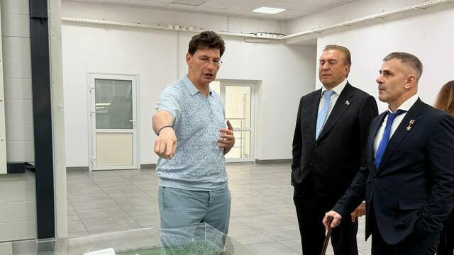Сенатор Александр Ярошук обсудил проблемы аграрного сектора в Калининградской области