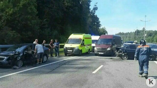 В Калининградской области после повышения зарплат появился конкурс на места водителей скорой  