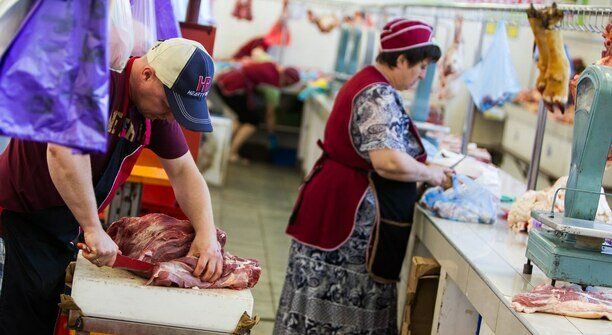 Меньше тушёнки, больше «докторской»: как меняется мясное производство в Калининградской области  