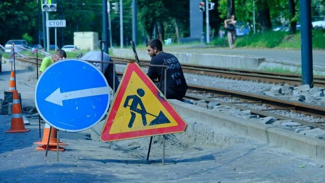 Министр: горячему асфальту не страшен мелкий дождь 