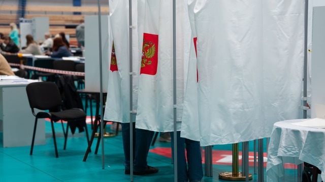 Все, кроме одного: большинство депутатов горсовета в Калининграде - единоросы