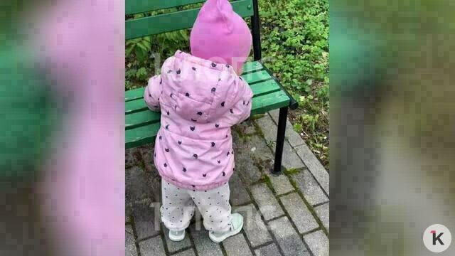 Выжившая в страшном ДТП в Прибрежном годовалая девочка сделала первые шаги (видео)  