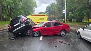 Водитель, вылетевший на встречку на Гвардейском проспекте в Калининграде, был лишён прав за пьяную езду  