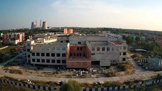 Школа на Левитана: до конца года власти объявят конкурс по поиску подрядчика для недостроя