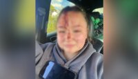 На меня набросились вдвоём: 22-летней калининградке пробили голову гаечным ключом во время ссоры родственников 