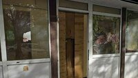 После публикации «Клопс» магазин-«захватчик» на Майской заколотили и поставили дорожный знак (фото)