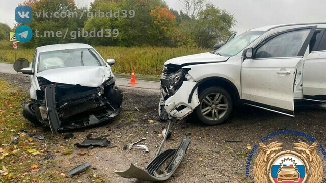 В Неманском районе машина вылетела на встречку и врезалась в другое авто