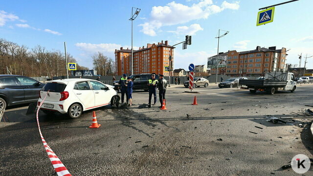 На перекрёстке в Гурьевске, где машины влетали в аптеку, установили камеру
