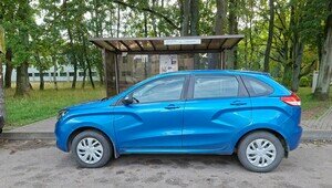 Калининградец полтора года бьётся за парковку, а на другом конце города водители плевать хотели на пешеходов (фото)