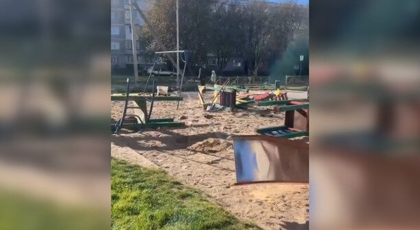 «Если не проголосуют, будет пустырь»: на Аксакова в Калининграде неожиданно снесли детскую площадку (видео)   