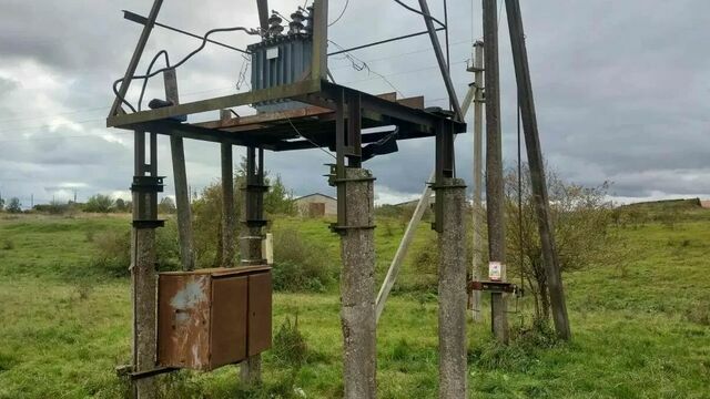 В Нестеровском районе на опоре трансформаторной подстанции нашли тело 54-летнего мужчины (фото)  