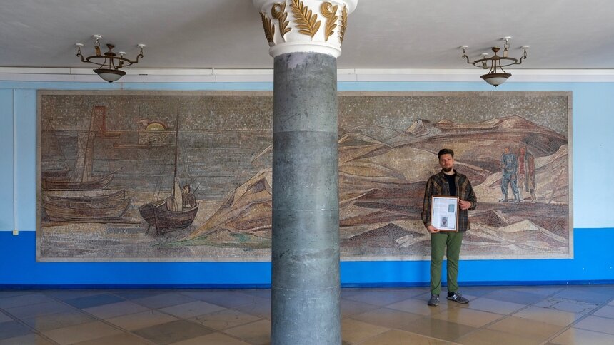 Почти столетнюю мозаику, посвящённую Куршской косе, нашли в исправительной колонии под Зеленоградском  - Новости Калининграда | Фото: сообщество «Наследие стен» / «ВКонтакте»