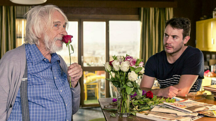 Сетевые истории: ромком, хоррор и ещё 5 фильмов о том, как интернет может изменить жизнь - Новости Калининграда | Кадр из фильма ««Мистер Штайн идёт в онлайн»»