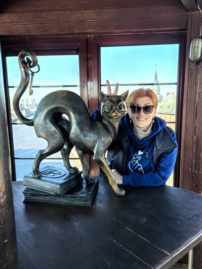 Туристов с Крайнего Севера в Калининграде удивили деревья с зелёными шариками, мороженое с рыбой и янтарные тараканы - Новости Калининграда | Фото из архива героинь публикации