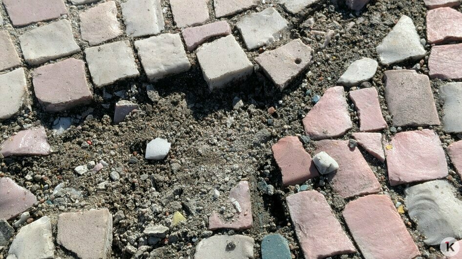 В Калининграде заново рассчитают, сколько нужно денег на ремонт мозаики на Нижнем озере (фото)   - Новости Калининграда | Фото: «Клопс»