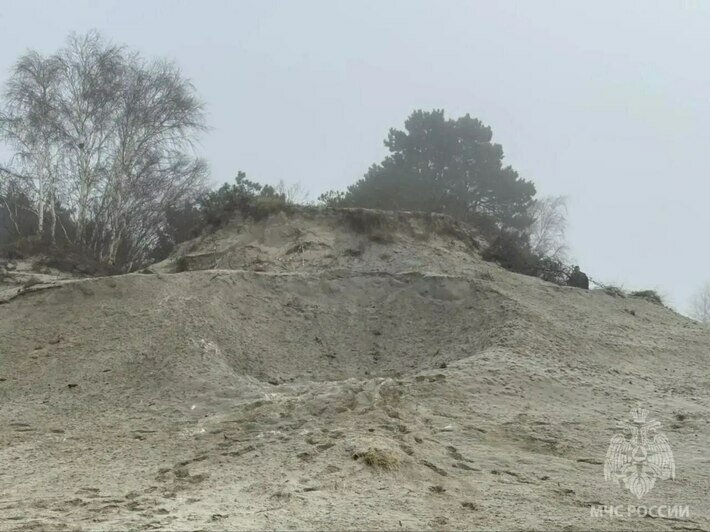 На Балткосе уничтожили немецкую авиабомбу времён войны (фото) - Новости Калининграда | Фото: МЧС региона