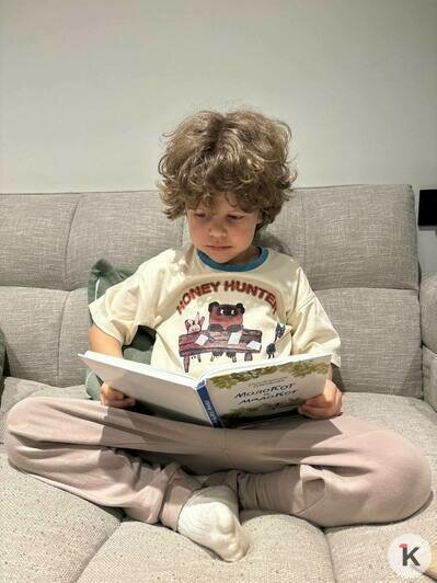 Родители часто присылают писательнице фотографии читающих её книжки ребят | Фото из личного архива Екатерины Смолевой