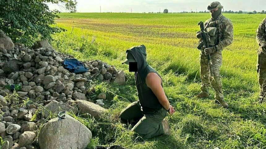 Мужчине, который по заданию Украины готовил теракт в Черняховске и хотел уехать, вынесли суровый приговор - Новости Калининграда | Фото: пресс-служба УФСБ России по Калининградской области