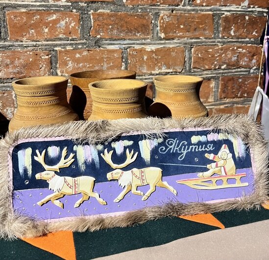 На вечере показали национальные предметы быта | Фото: Оксана Сазонова