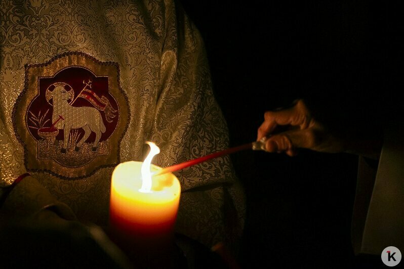 Ночь свечей и надежды: католики в Калининградской области встретили Пасху (фоторепортаж) - Новости Калининграда | Фото: Александр Подгорчук / «Клопс»