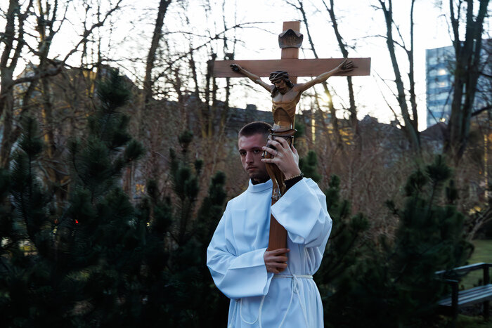 Католики Калининграда встретили Пасху: служба в храме святого Адальберта (фото)