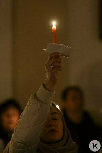 Ночь свечей и надежды: католики в Калининградской области встретили Пасху (фоторепортаж) - Новости Калининграда | Фото: Александр Подгорчук / «Клопс»