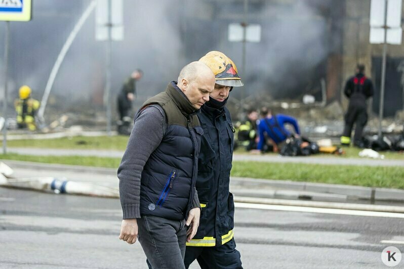 Павший в битве с огнём великан: что осталось от торгового центра «Гиант» на Московском проспекте (фоторепортаж) - Новости Калининграда | Фото: Александр Подгорчук / «Клопс»