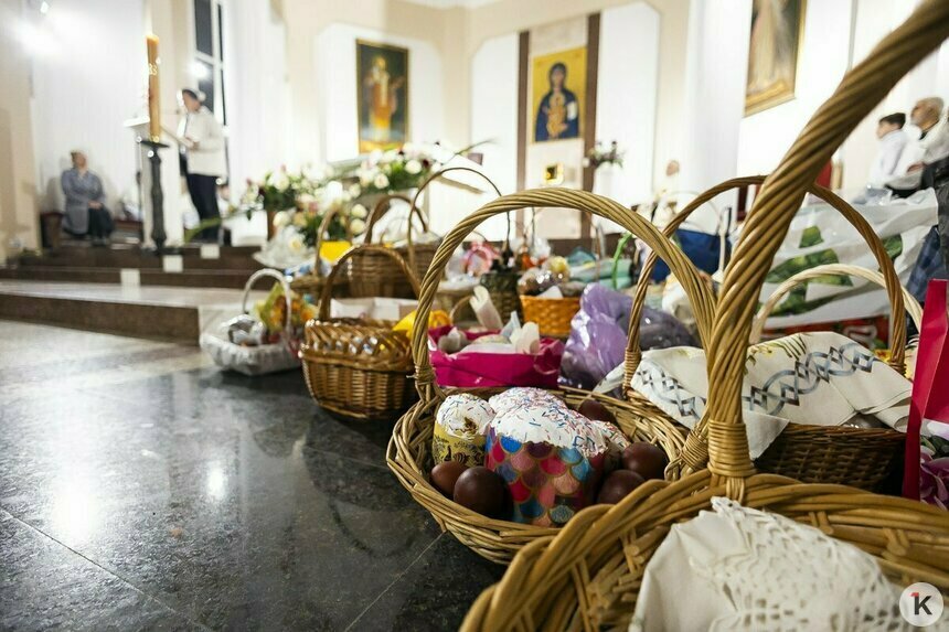 Ночь свечей и надежды: католики в Калининградской области встретили Пасху (фоторепортаж) - Новости Калининграда | Фото: Александр Подгорчук / «Клопс»