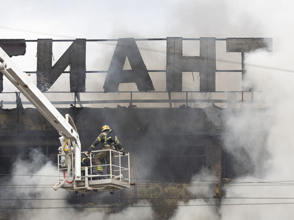 Пожар в калининградском торговом центре, 5 апреля 