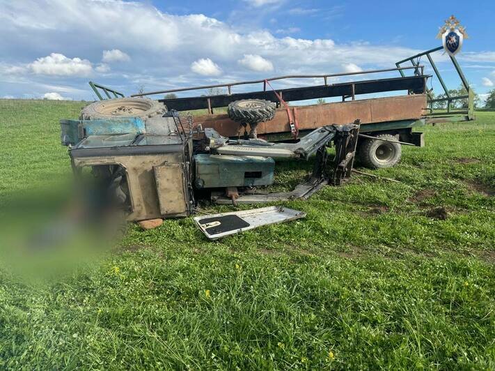 Дело тракториста, насмерть придавившего фермера под Озёрском, дошло до суда - Новости Калининграда | Фото: канал СУ СК России по Калининградской области / Телеграм