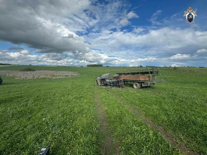 Дело тракториста, насмерть придавившего фермера под Озёрском, дошло до суда - Новости Калининграда | Фото: канал СУ СК России по Калининградской области / Телеграм