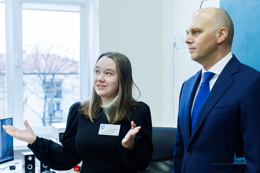 На тожественное открытие приехали губернатор Алексей Беспрозванных. | Фото: Александр Мелехов
