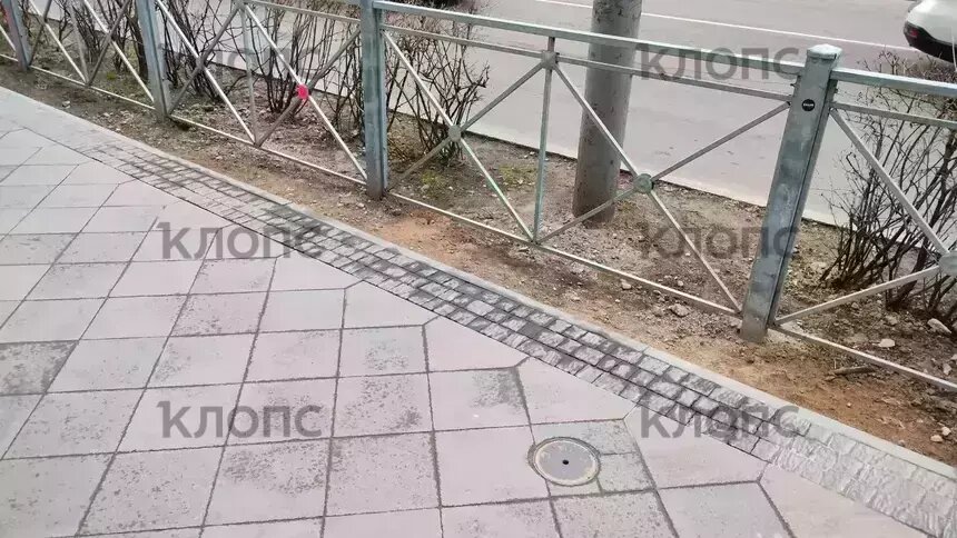 После публикации «Клопс» раскуроченный тротуар на Карла Маркса восстановили   - Новости Калининграда | Фото: очевидец