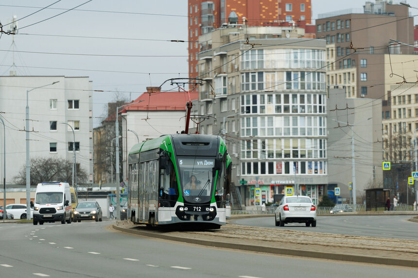 В Калининграде улица 9 Апреля всегда напоминает о начале новой жизни на этой земле  | Фото: Александр Мелехов