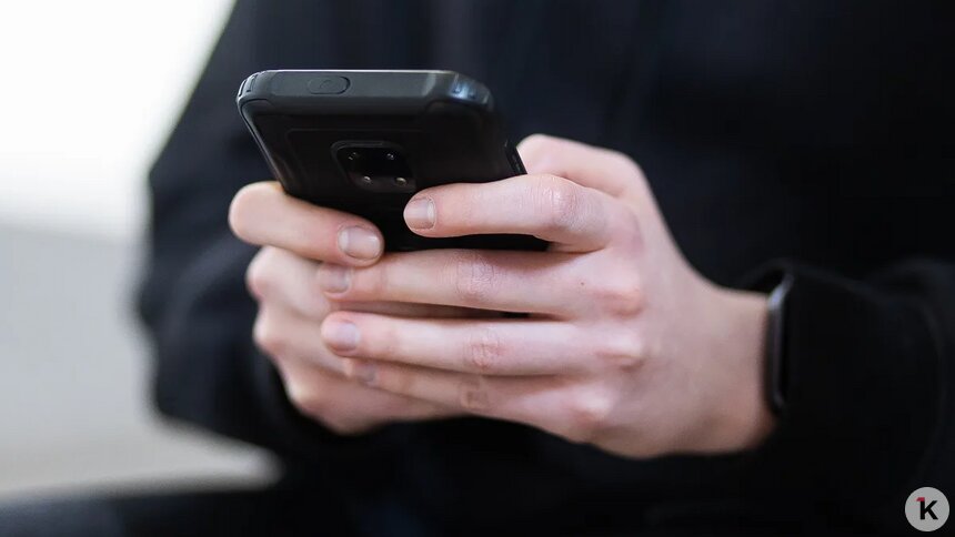 «Целый час уговаривали»: в Калининграде мошенники выманивают паспортные данные под предлогом записи к врачу   - Новости Калининграда | Фото: Александр Подгорчук / Архив «Клопс»