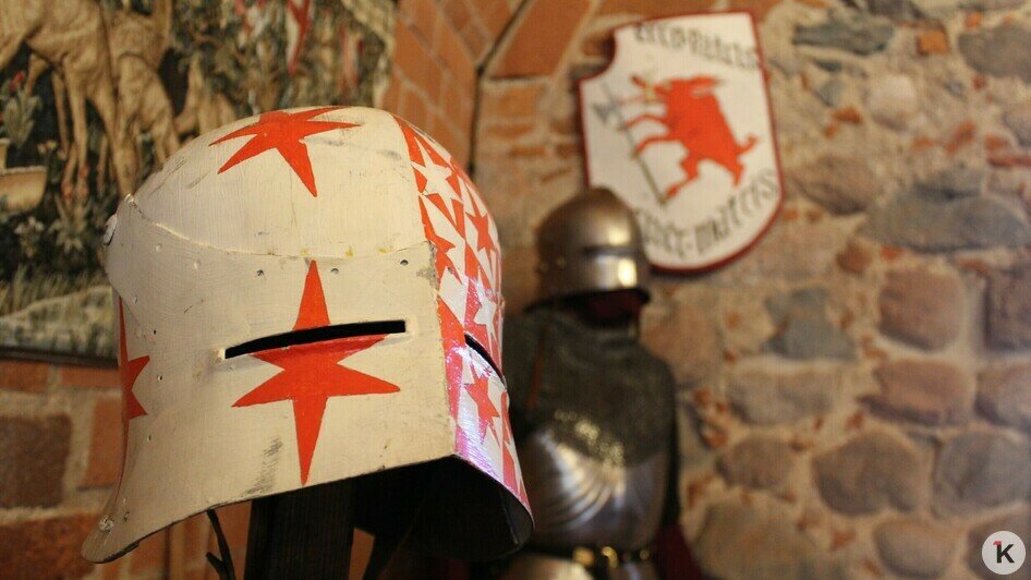 «Ты держишь в руках частичку истории, ты её создатель»: рыцарь замка Нойхаузен — о ремёслах, конных боях и кузнице в гараже - Новости Калининграда | Фото: «Клопс»