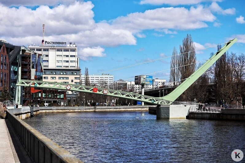 В Калининграде открыли долгожданный пешеходный мост от «Юности» на остров Канта (фоторепортаж) - Новости Калининграда | Фото: Александр Подгорчук / «Клопс»
