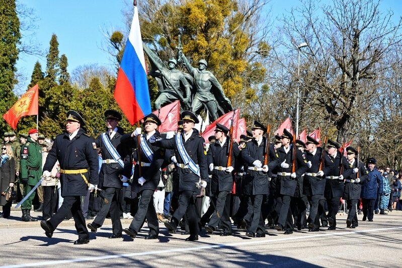 81 год спустя: в Калининграде почтили память героев штурма Кёнигсберга (фоторепортаж) - Новости Калининграда