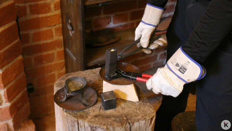 «Ты держишь в руках частичку истории, ты её создатель»: рыцарь замка Нойхаузен — о ремёслах, конных боях и кузнице в гараже - Новости Калининграда | Фото: «Клопс»