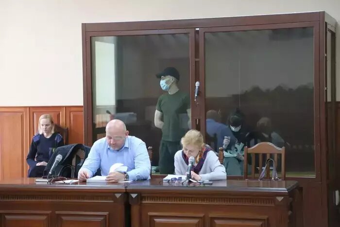 Вопросы обвиняемому в убийстве пасынка отчиму задавали адвокаты, судья и прокурор | Фото: Калининградский областной суд