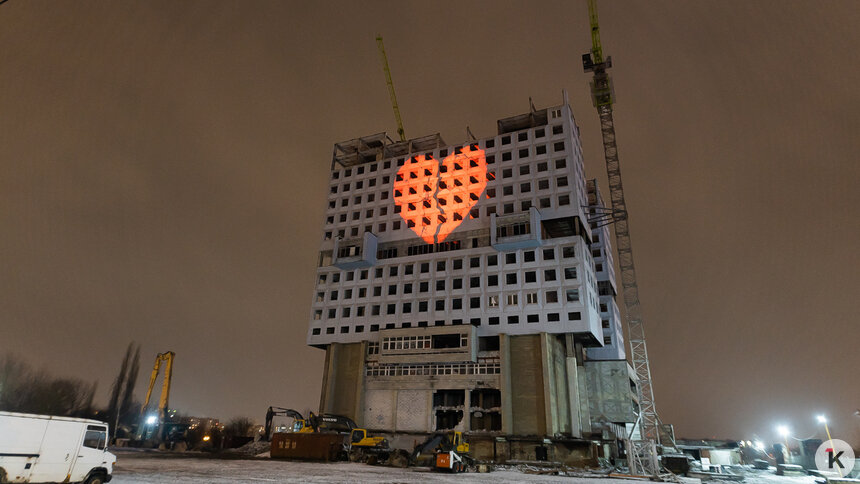 Эксперт напомнил о важном объекте на Центральной площади и предостерёг от поспешной застройки на месте Дома Советов - Новости Калининграда | Фото: Александр Подгорчук / Архив «Клопс»