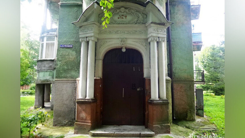 Дом, который охраняет лев: эксперты признали памятником необычное здание на улице Шота Руставели - Новости Калининграда | Фото: Prussia39.ru