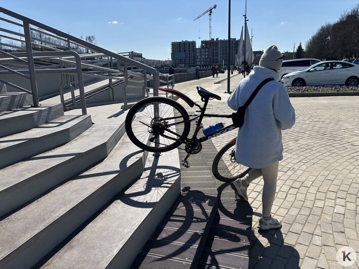 На Философском уже назначают свидания: как новый мост на остров Канта вписался в жизнь калининградцев (фото) - Новости Калининграда | Фото: Александр Подгорчук / «Клопс»