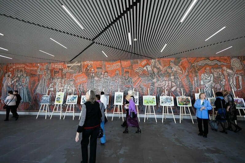 Теперь фойе Театре эстрады - современное, стильное и функциональное пространство  | Фото: Александр Подгорчук