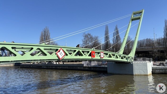 На Философском уже назначают свидания: как новый мост на остров Канта вписался в жизнь калининградцев (фото) - Новости Калининграда | Фото: Александр Подгорчук / «Клопс»