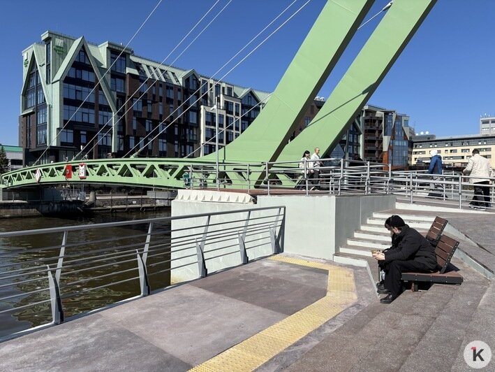 На Философском уже назначают свидания: как новый мост на остров Канта вписался в жизнь калининградцев (фото) - Новости Калининграда | Фото: Александр Подгорчук / «Клопс»