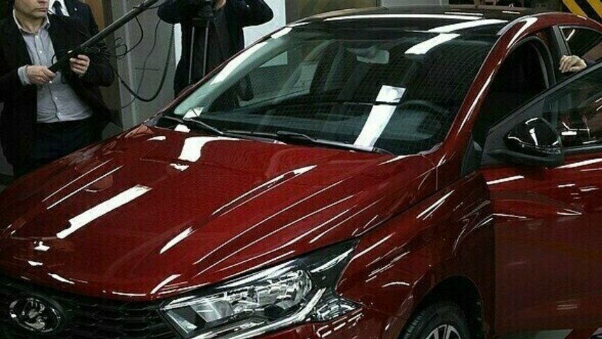 Владельцев 41 тыс. «Жигулей» попросят заехать на сервис, чтобы вставить кнопку, которой не было из-за дефицита деталей - Новости Калининграда | Фото: пресс-служба президента России