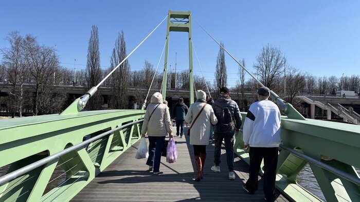 На Философском уже назначают свидания: как новый мост на остров Канта вписался в жизнь калининградцев (фото) - Новости Калининграда | Фото: Александр Подгорчук / «Клопс»