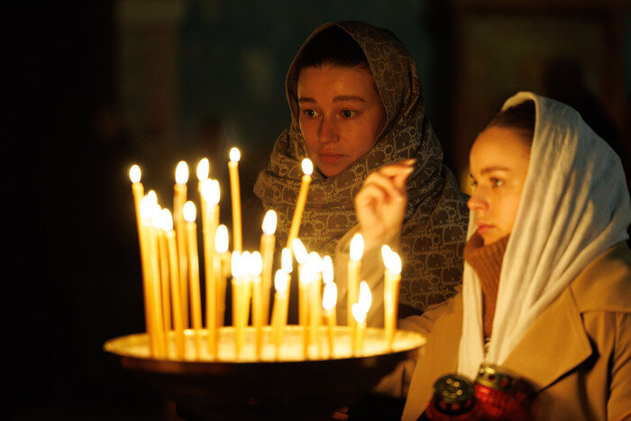 Пасхальная ночь в храме Константина и Елены: свет, молитва и торжество Воскресения